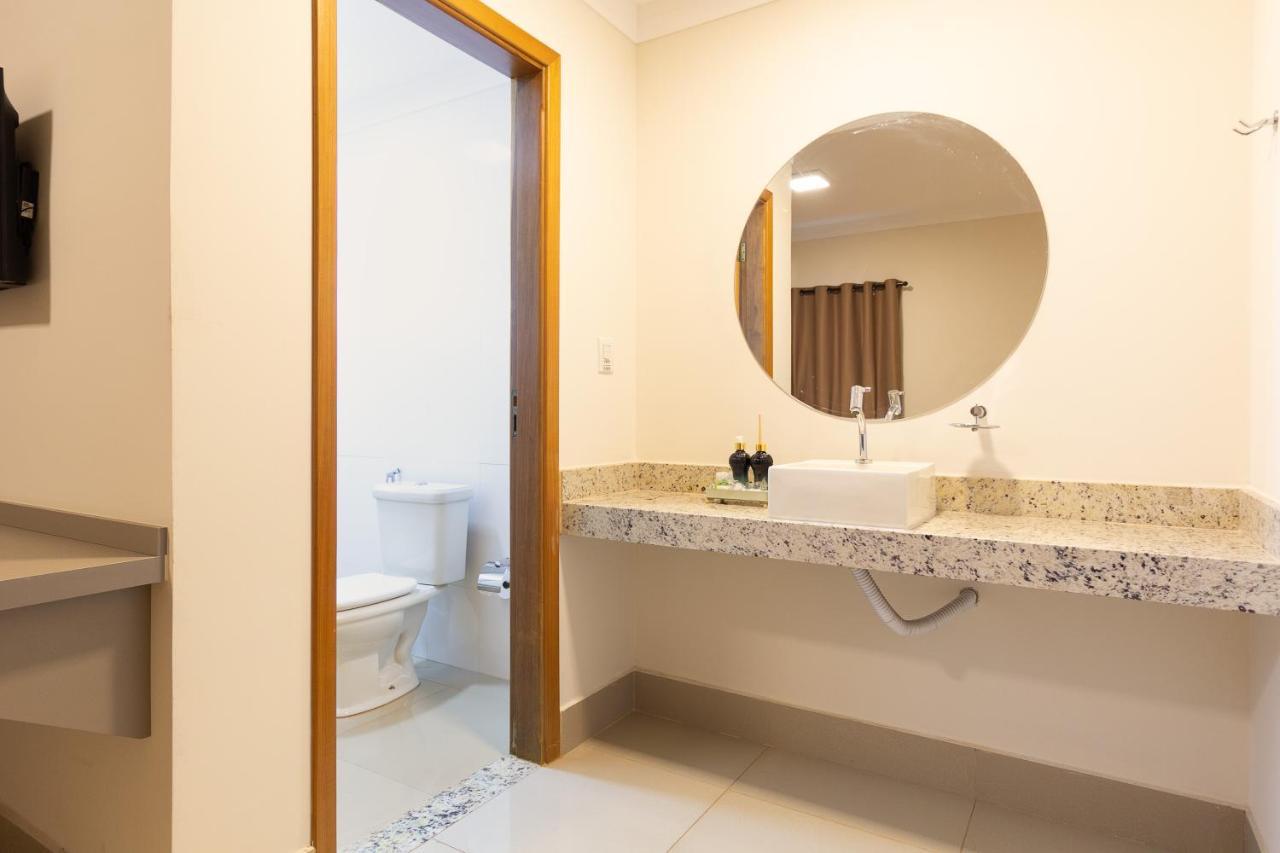 Villa Nomad Hotel Uberaba Esterno foto