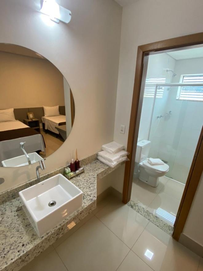 Villa Nomad Hotel Uberaba Esterno foto